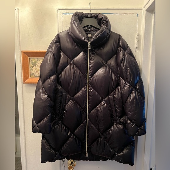 HERNO Ultra Diamond Quilted Ultra Down Coat. Black, size 14 US, 50 IT - Picture 5 of 12